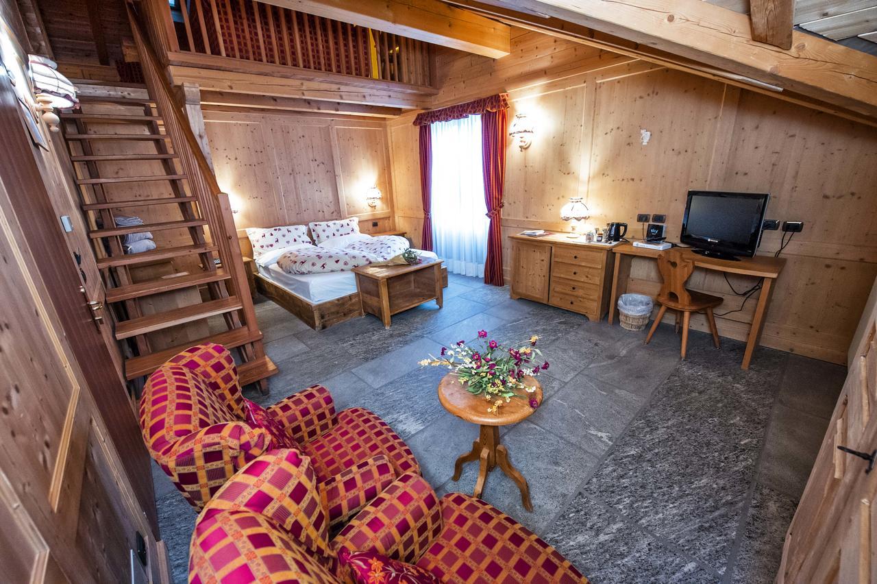Hotel Jolanda Sport Gressoney-la-Trinité Exteriör bild