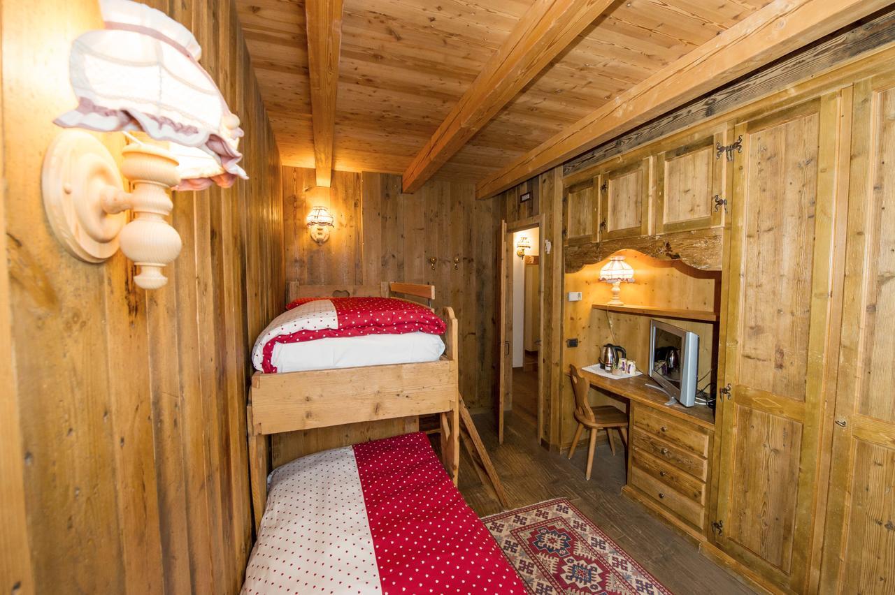 Hotel Jolanda Sport Gressoney-la-Trinité Exteriör bild