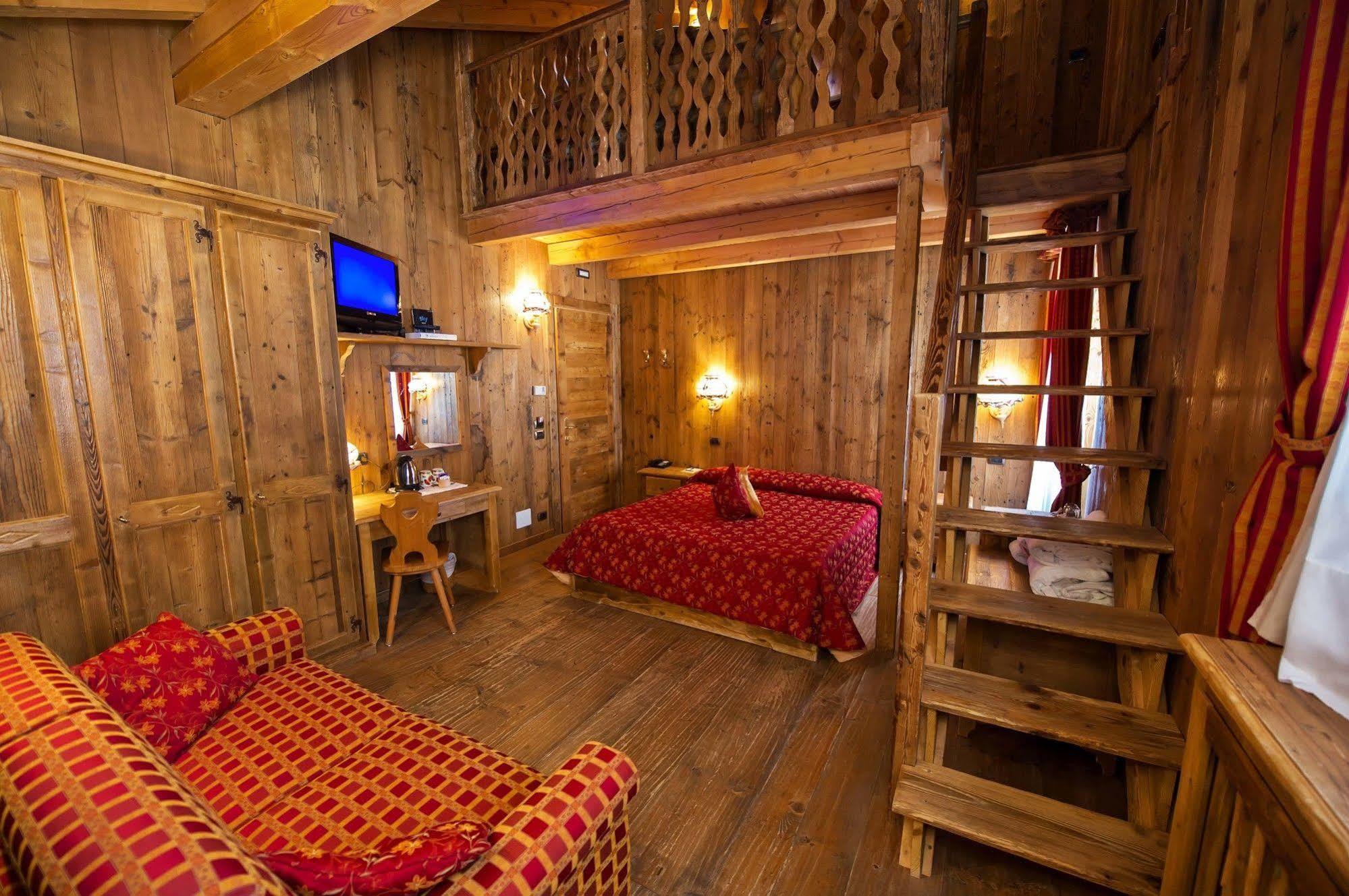 Hotel Jolanda Sport Gressoney-la-Trinité Exteriör bild