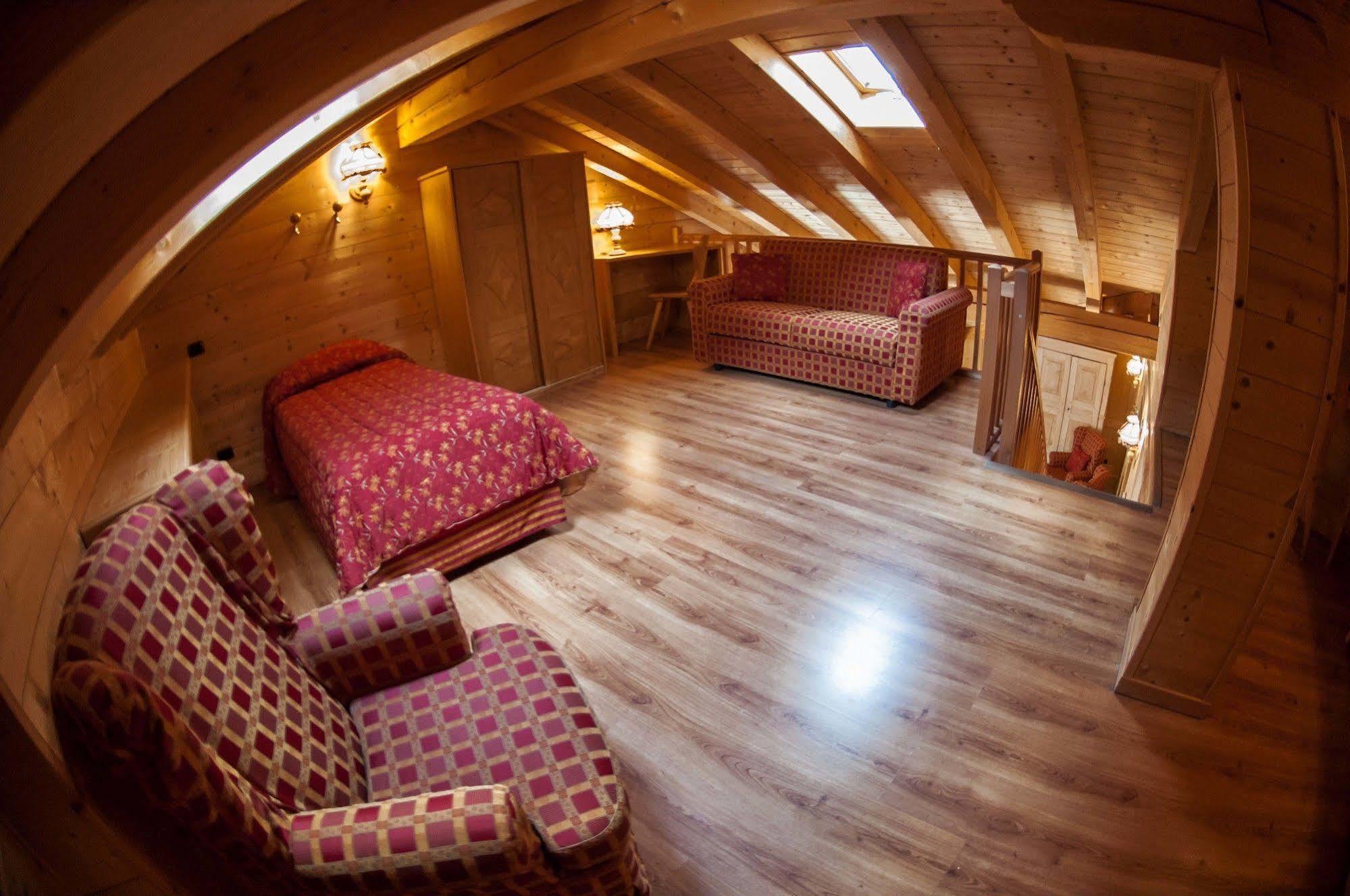 Hotel Jolanda Sport Gressoney-la-Trinité Exteriör bild